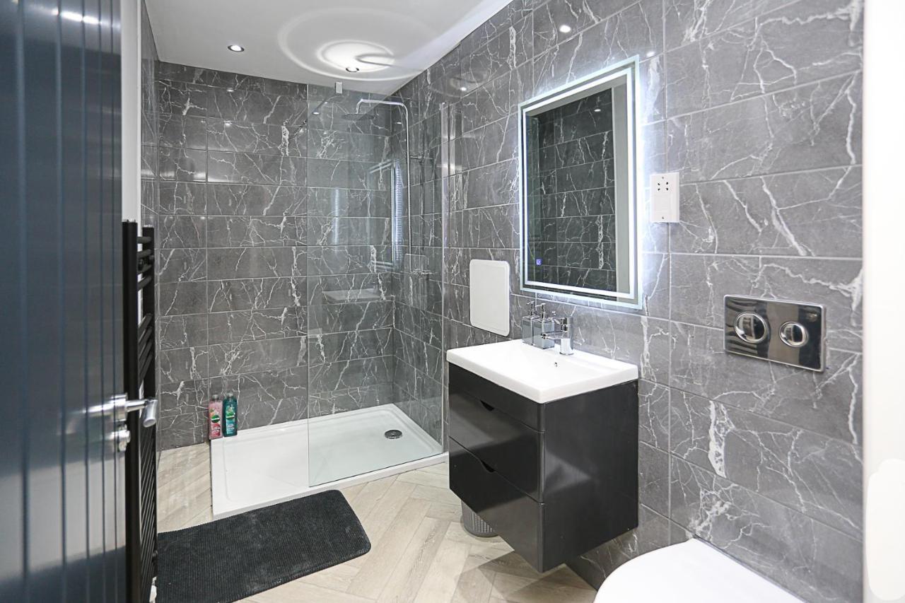 No1 Luxury Service Apartments Belfast Exterior foto